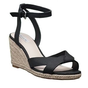 🆕 Tahari Wedge Sandals - Size 8